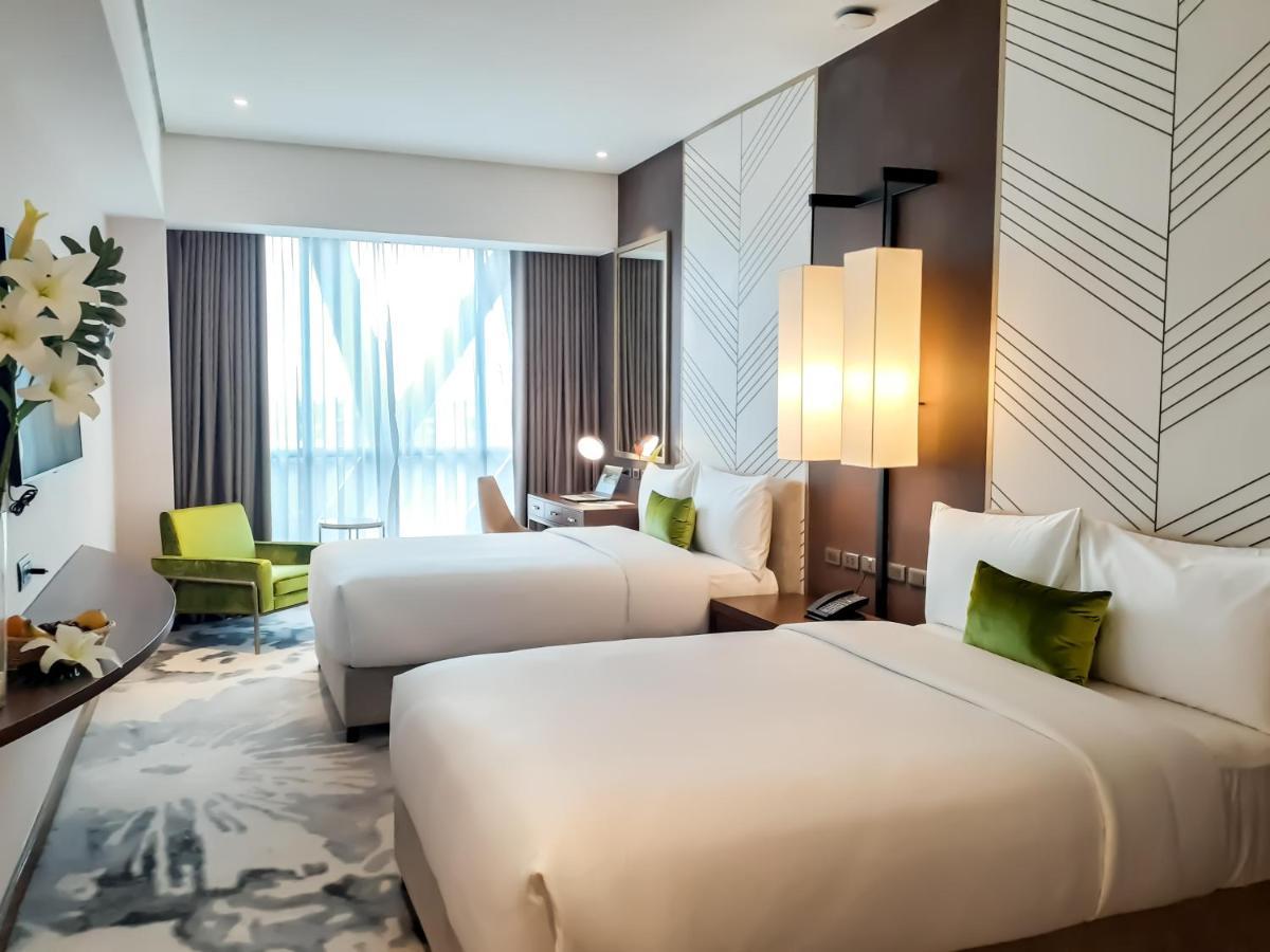 The Excelsior Hotel Las Piñas Bagian luar foto